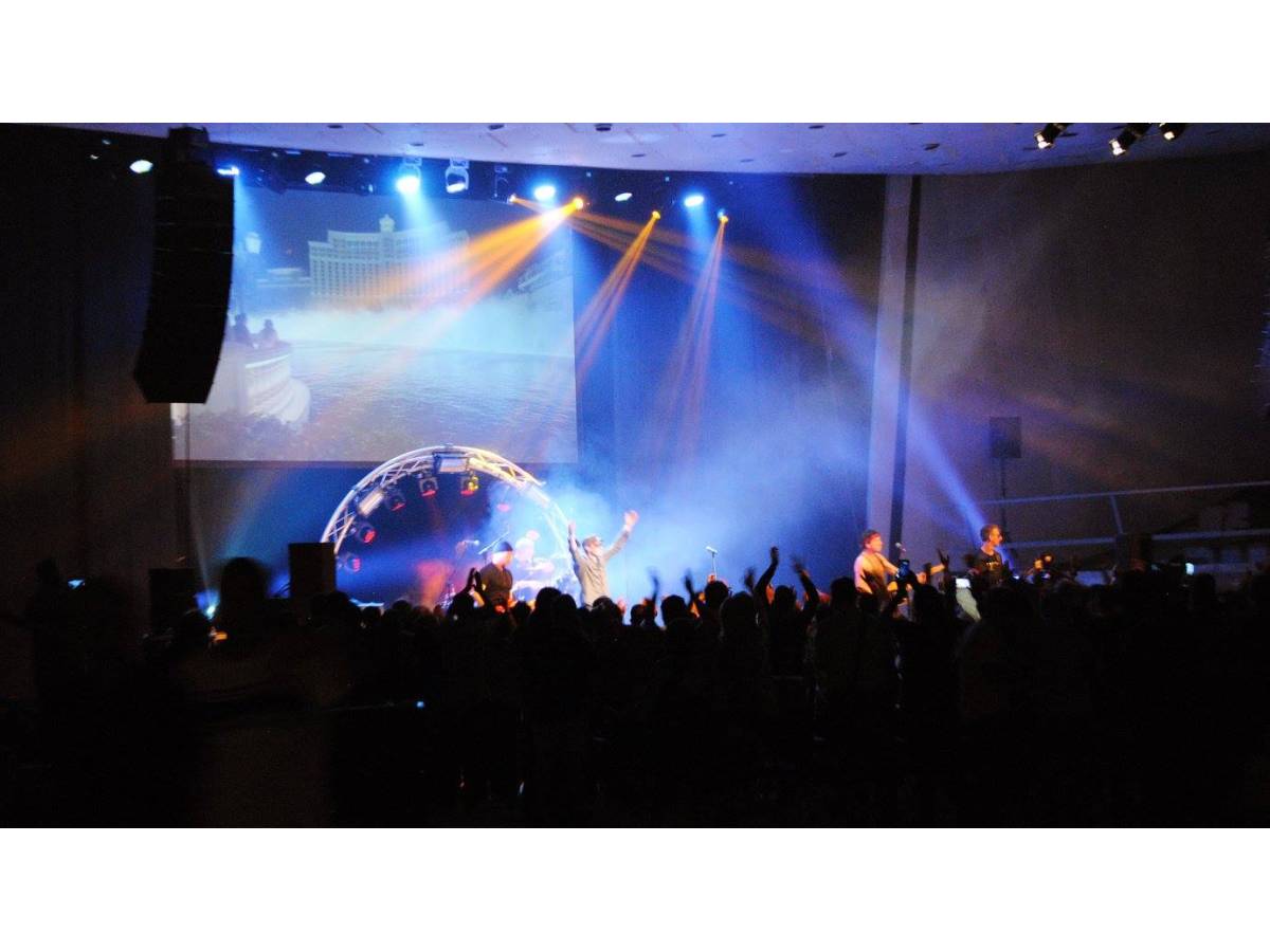 TRIBUTOS: U2, George Michael & Bruce Springsteen 04.11.2017 - Magma, Las Americas