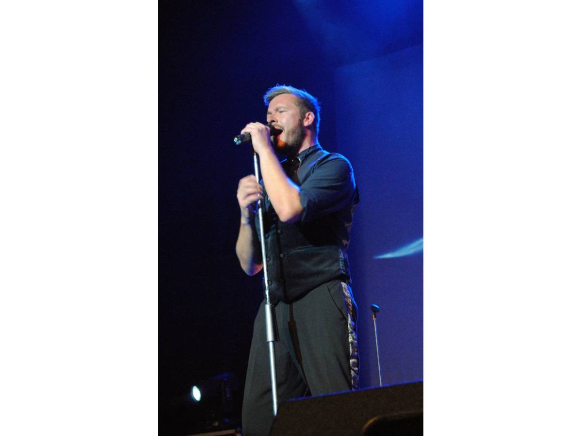 TRIBUTOS: Take That & Robbie Williams 27.04.2019 -  Auditorio Infanta Leonor