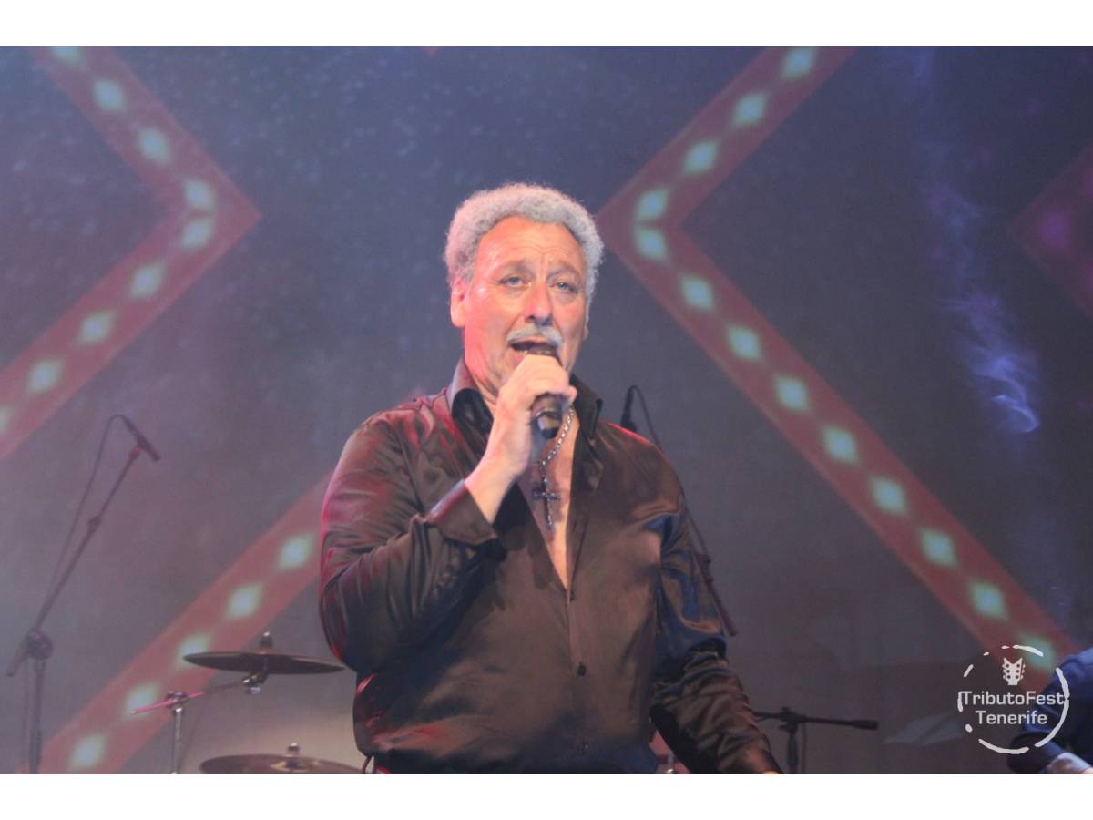TRIBUTOS: Tom Jones 10.02.2024 - Auditorio Infanta Leonor