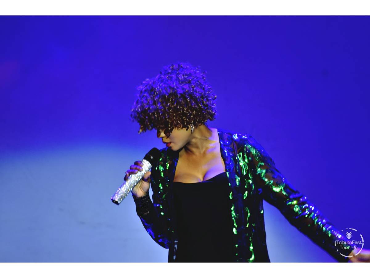 TRIBUTOS: Whitney Houston 14.09.2024